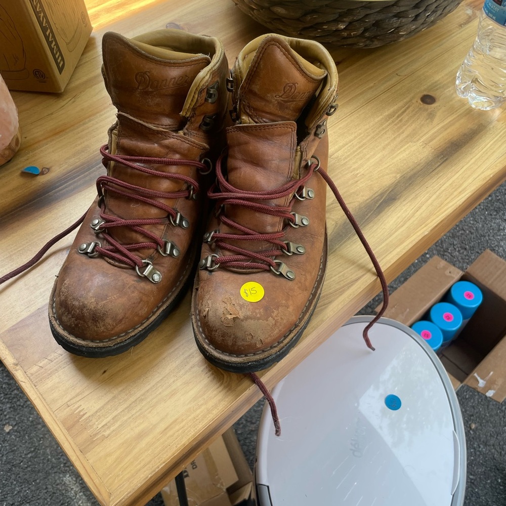 Danner Tan Leather Boots with Maroon Laces